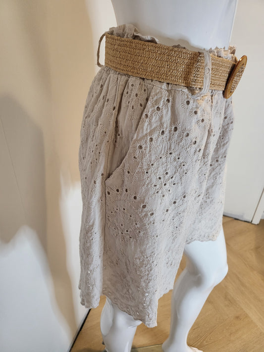 Eyelet Shorts by Elissia Apparel Elissia Europe