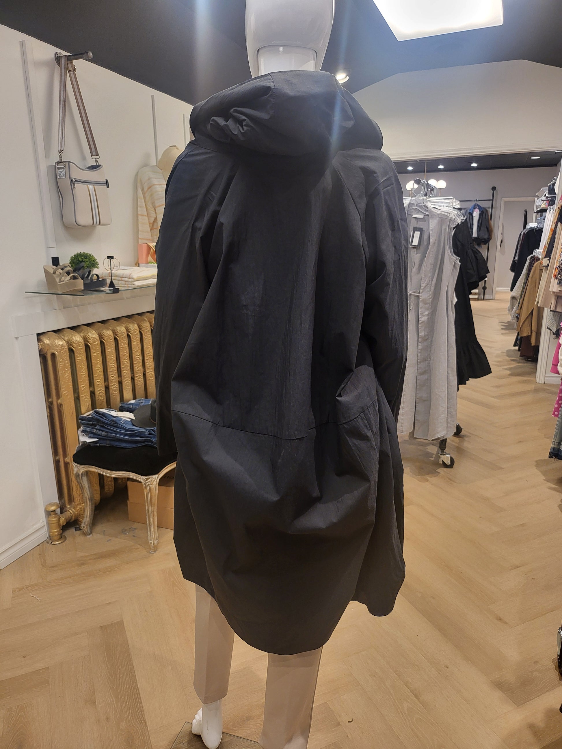 Modern Oversized Coat by Paolo Tricot Apparel Paolo Tricot
