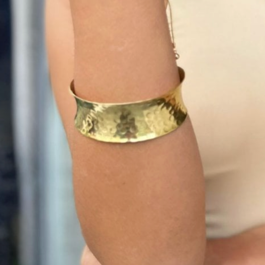 Hammered Metal Cuff - Gold Colour Accessories Suzie Blue Canada