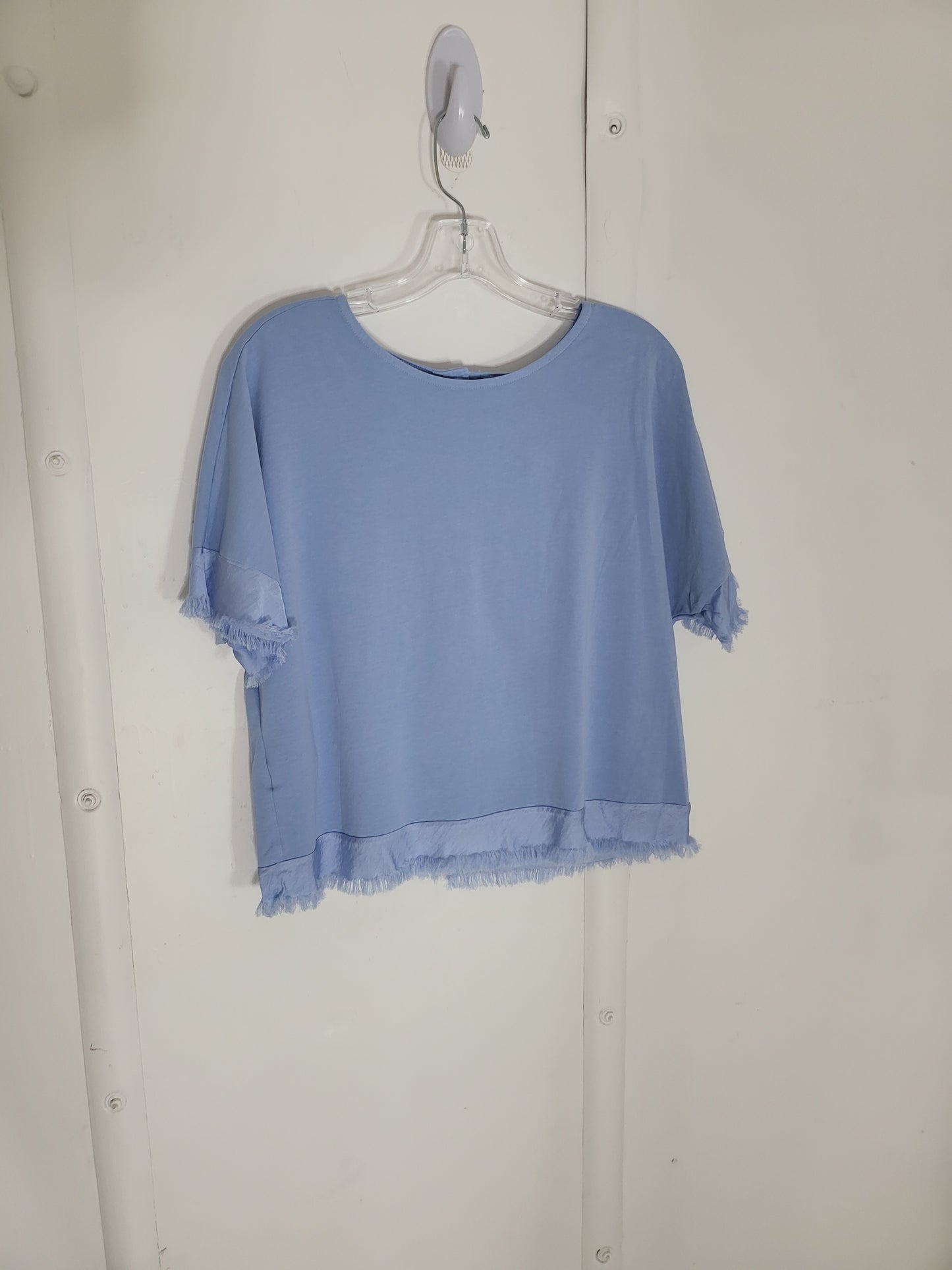 Back Button T-shirt by Elissia Apparel Elissia Europe Blue