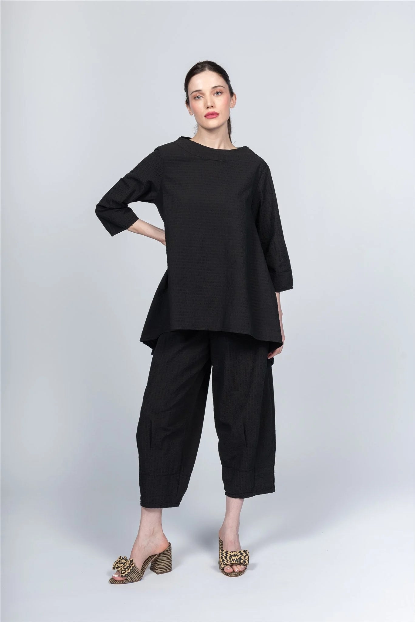 Seersucker Wide Pant by Paolo Tricot Casual Pant Paolo Tricot Black