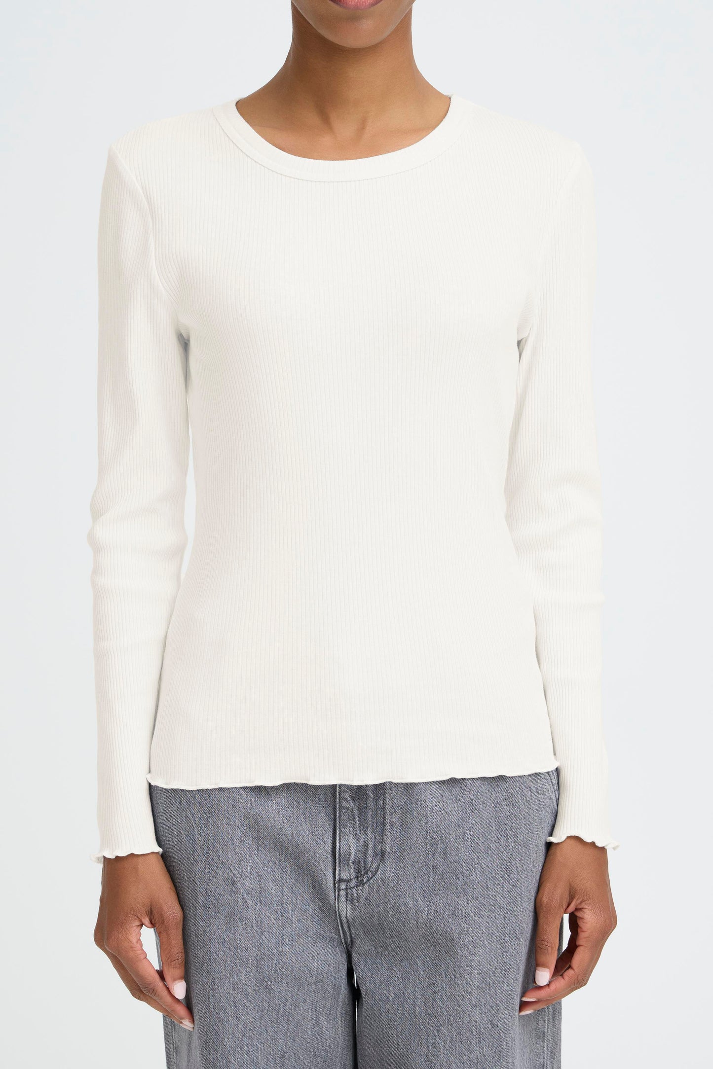 Sinne Rib T-shirt by b.young