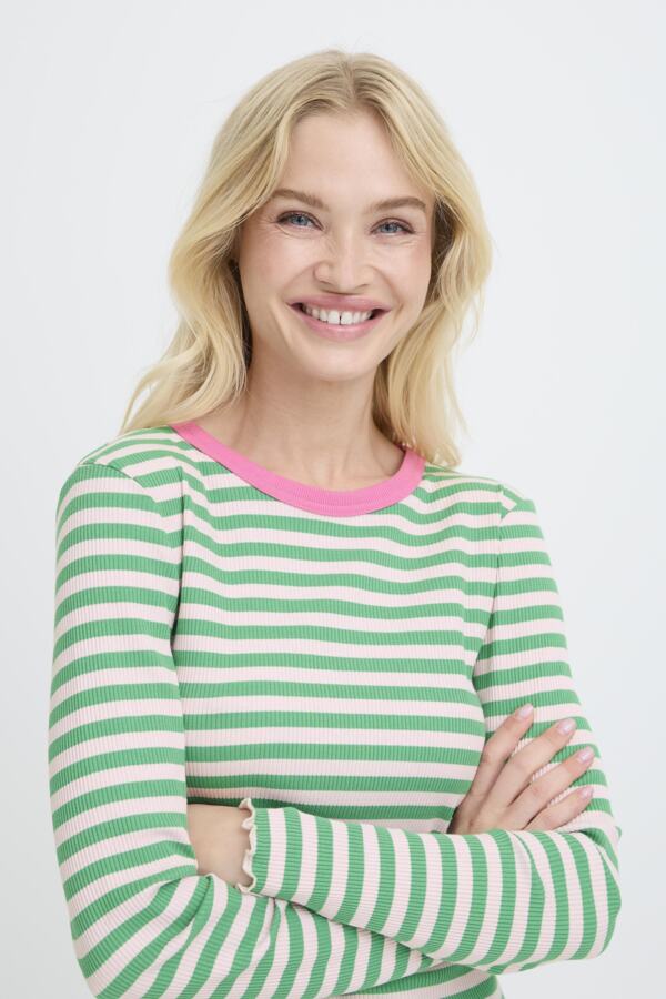 Sinne Rib T-shirt by b.young