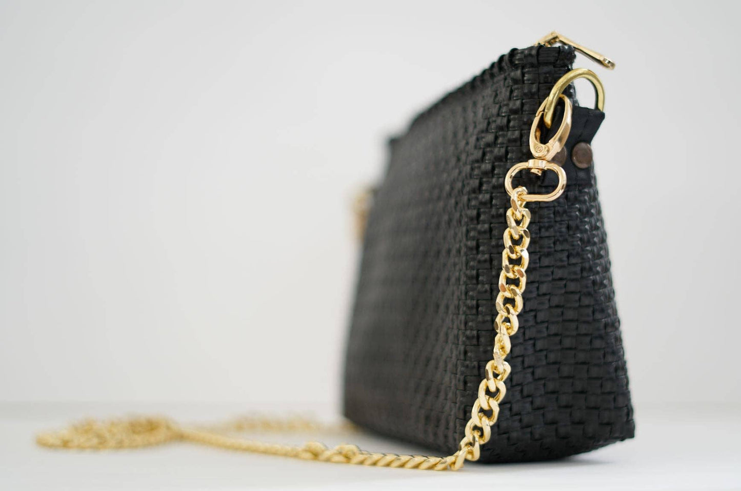 Victoria Crossbody Bag by Mavis Purse MAVIS BY HERRERA