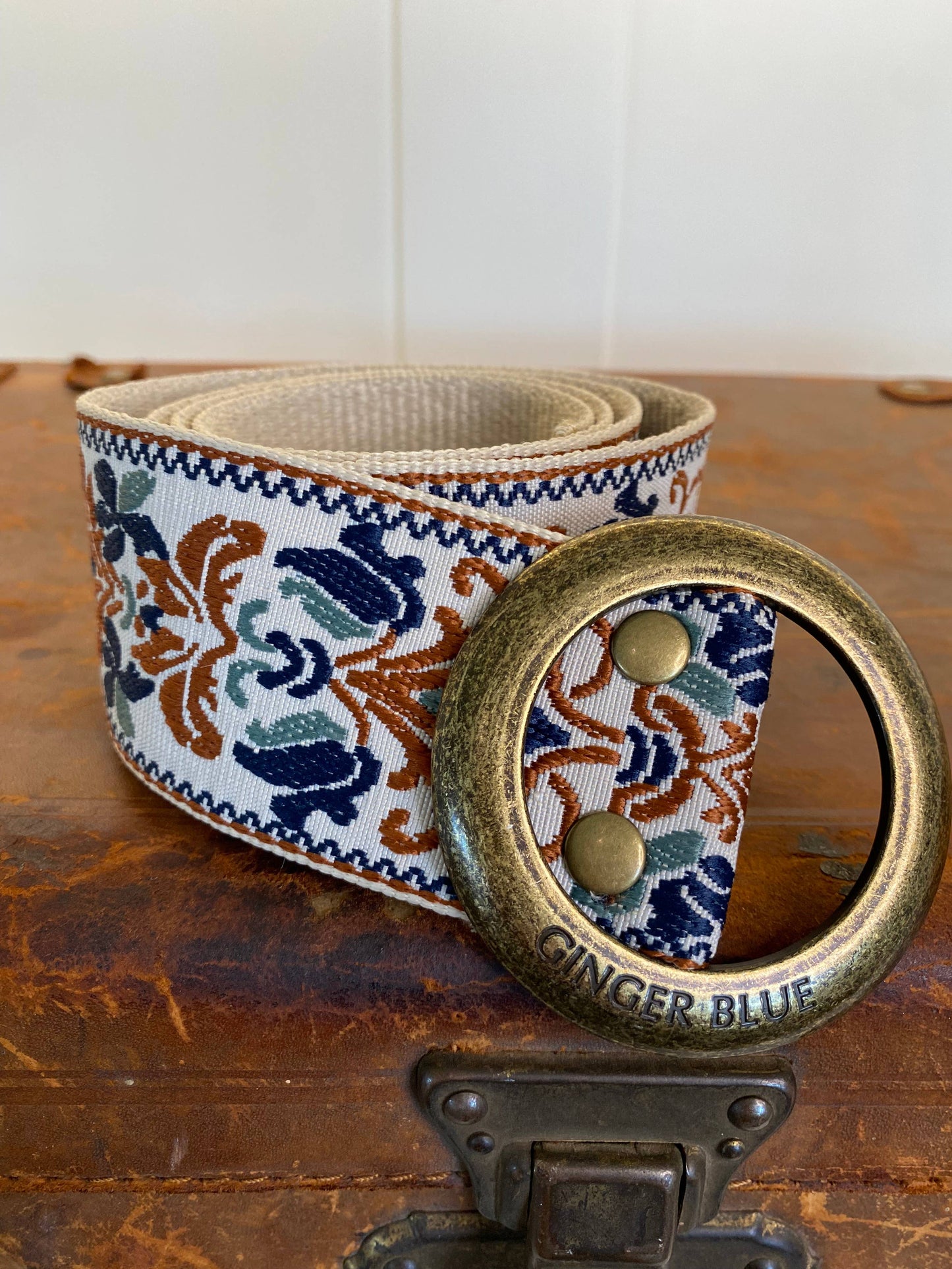 Ginger Blue - Very Vintage Ivory, Teal, Dark Blue and Rust Ginger Blue