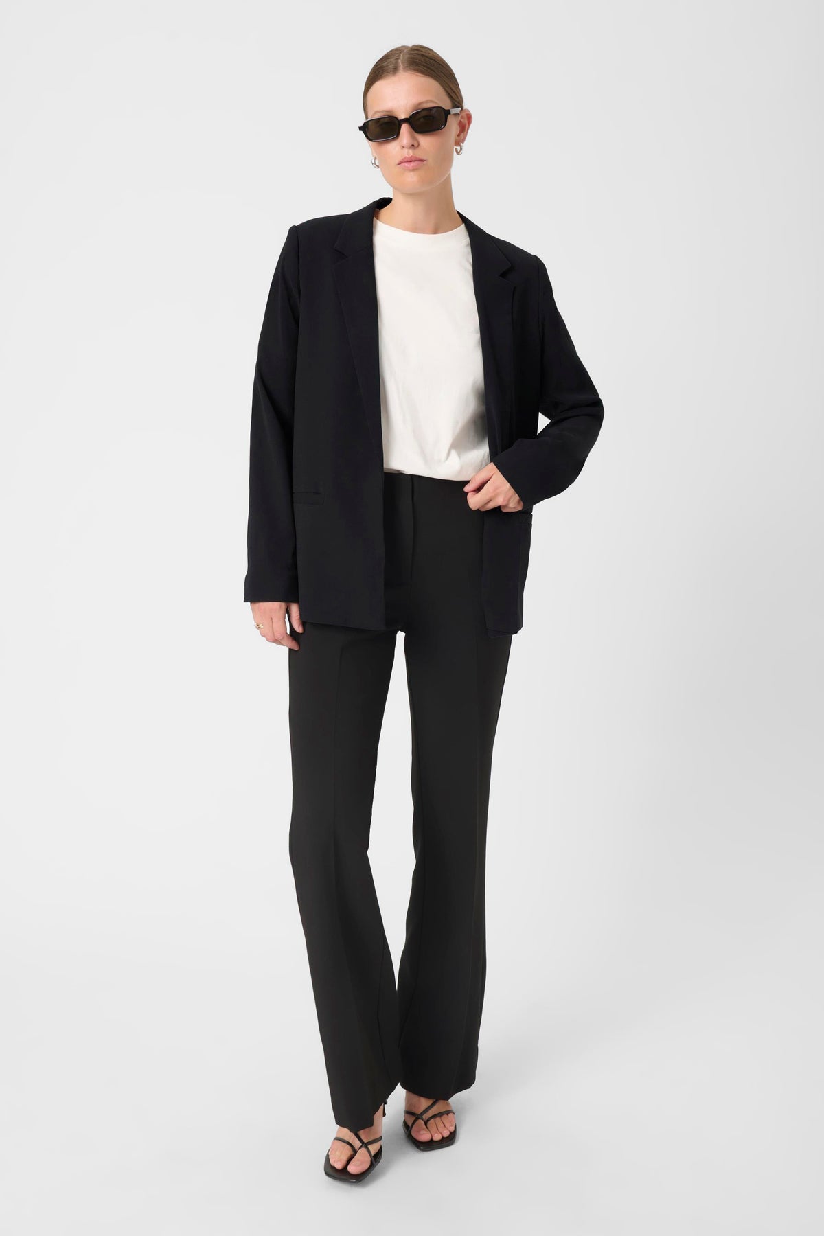 Shirley Blazer in Long Sleeve by Soaked in Luxury Suiting SOAKED IN LUXURY