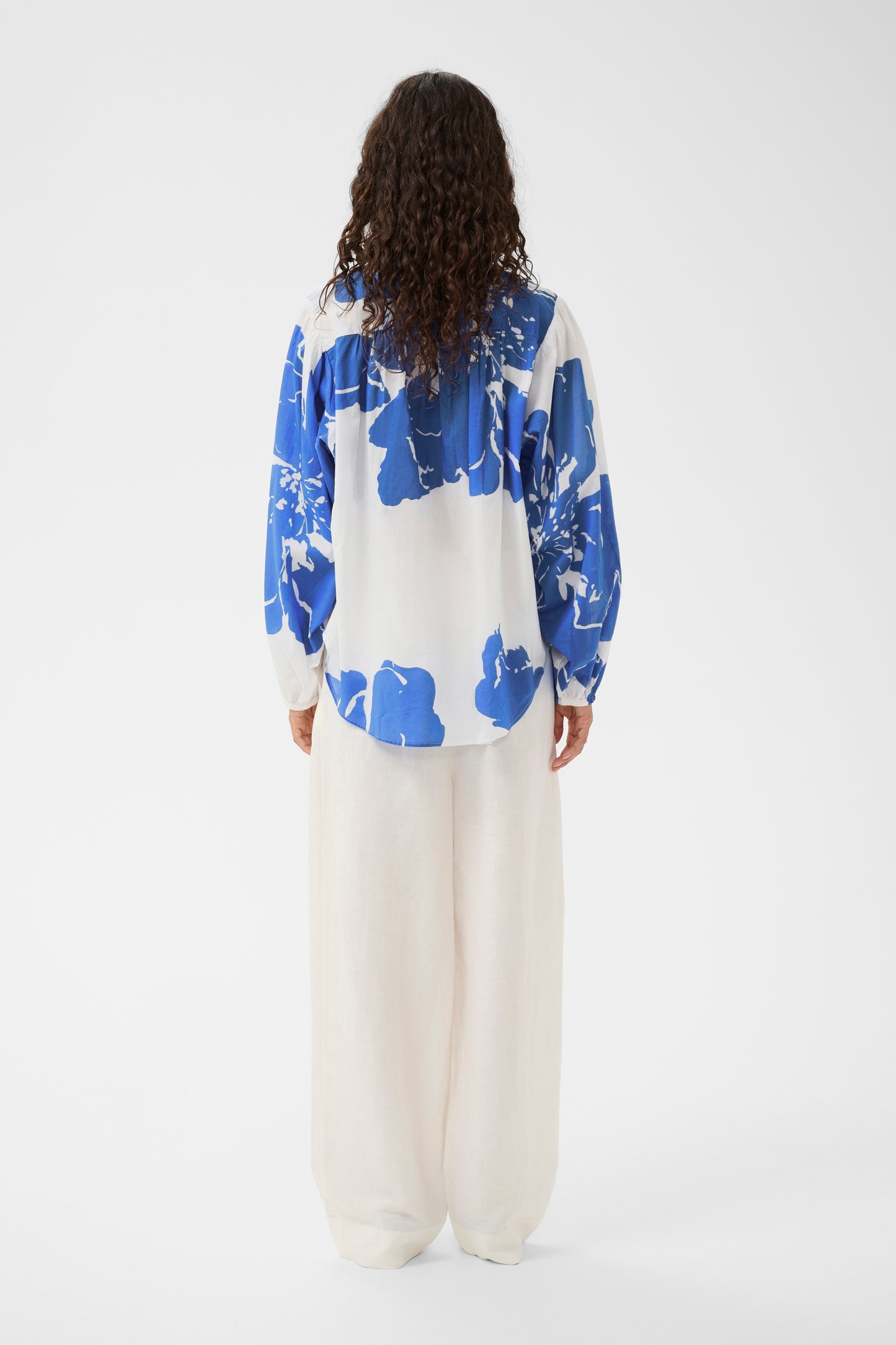 SLJoanne Shirt by Soaked in Luxury Tops Soaked In Luxury