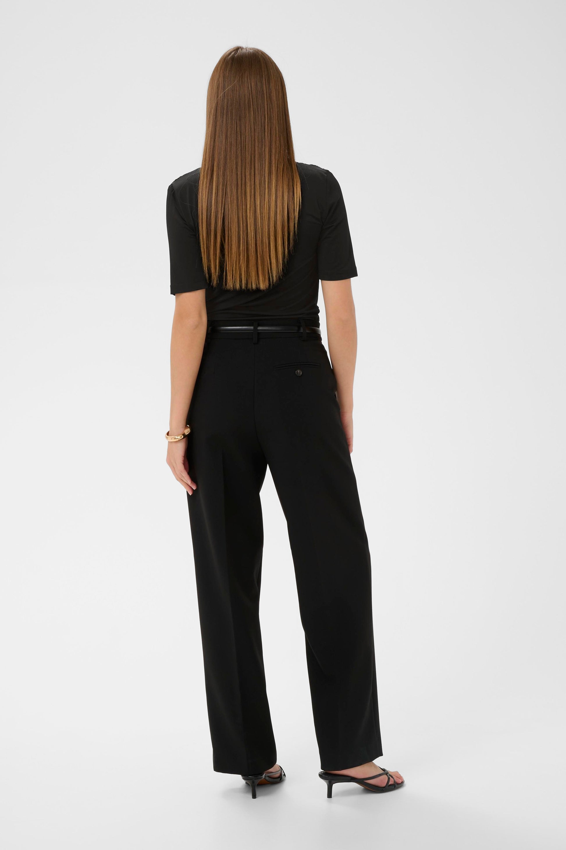 Bellina T-shirt by Soaked in Luxury Tee Shirt Soaked In Luxury