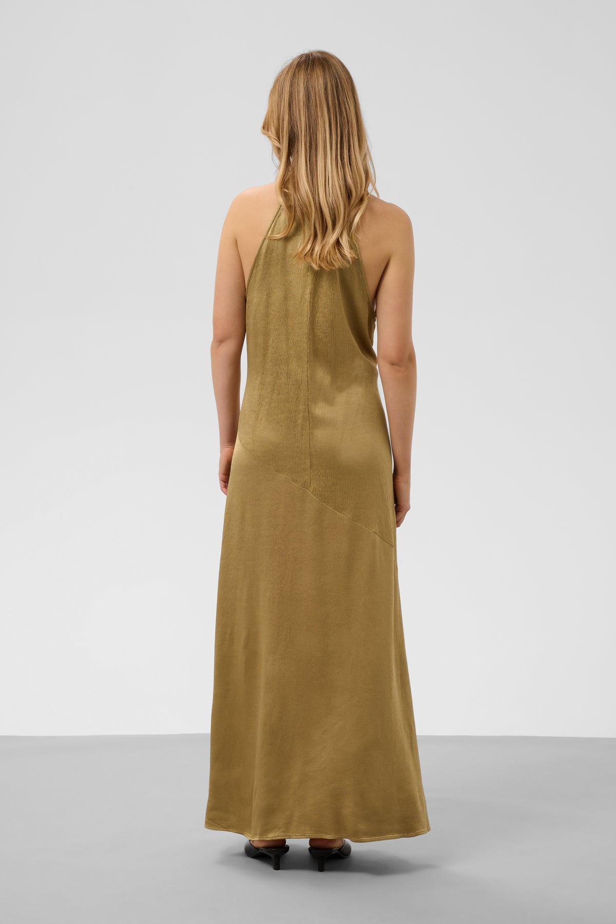 SLMirabella Aragat Dress by Soaked in Luxury Occasion Wear SOAKED IN LUXURY