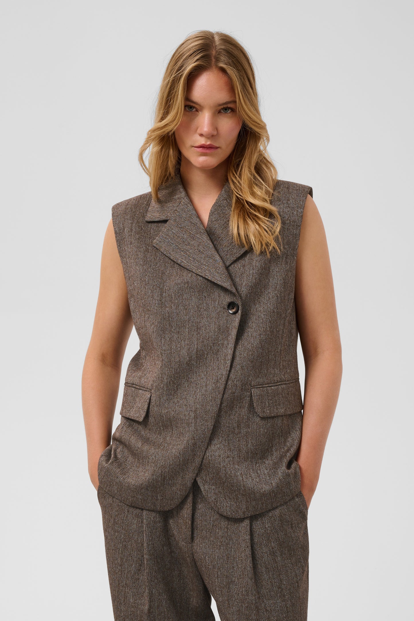 Kango Herringbone Waistcoat by Soaked in Luxury Suiting SOAKED IN LUXURY