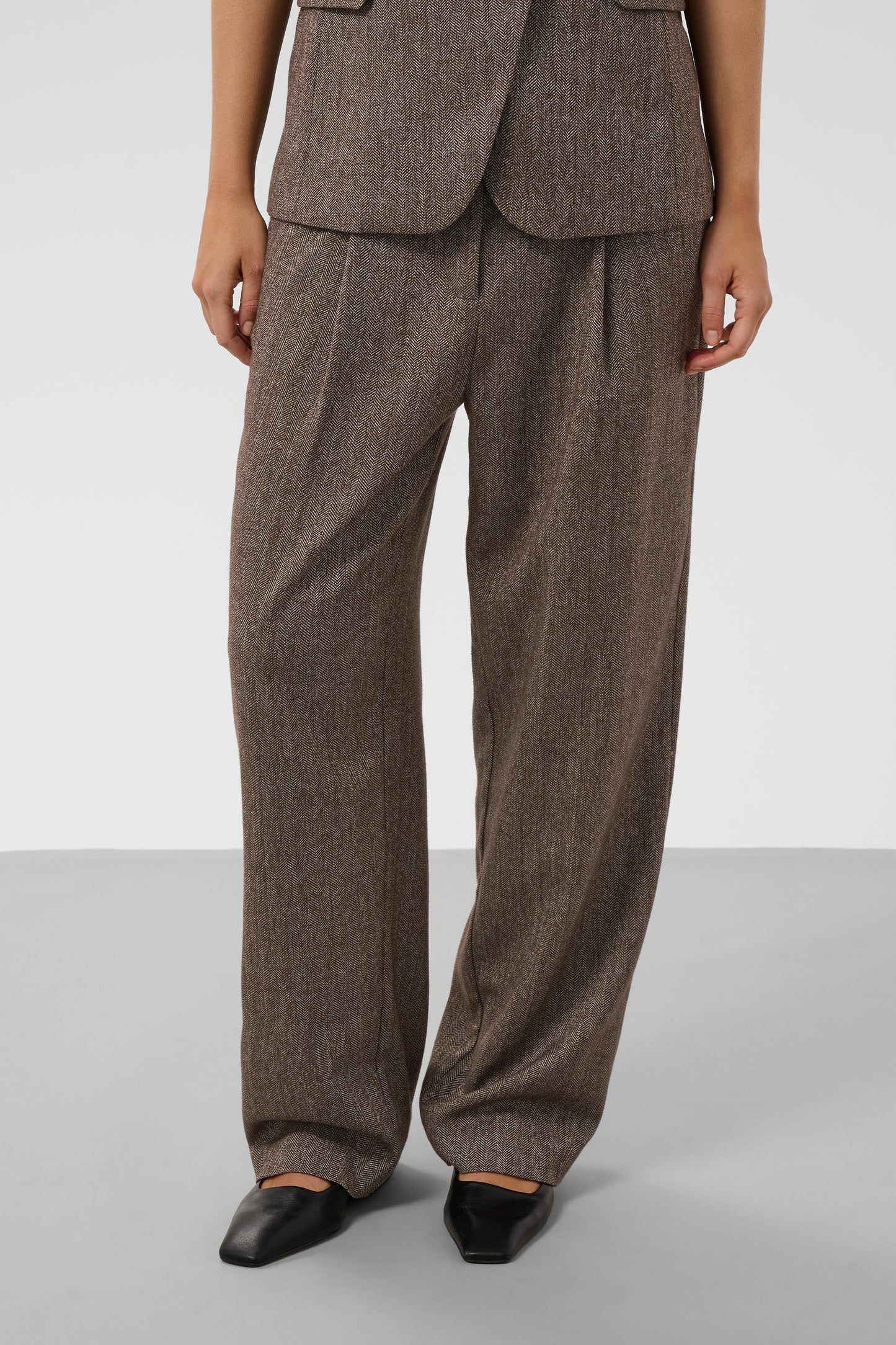 SLKango Pants by Soaked in Luxury