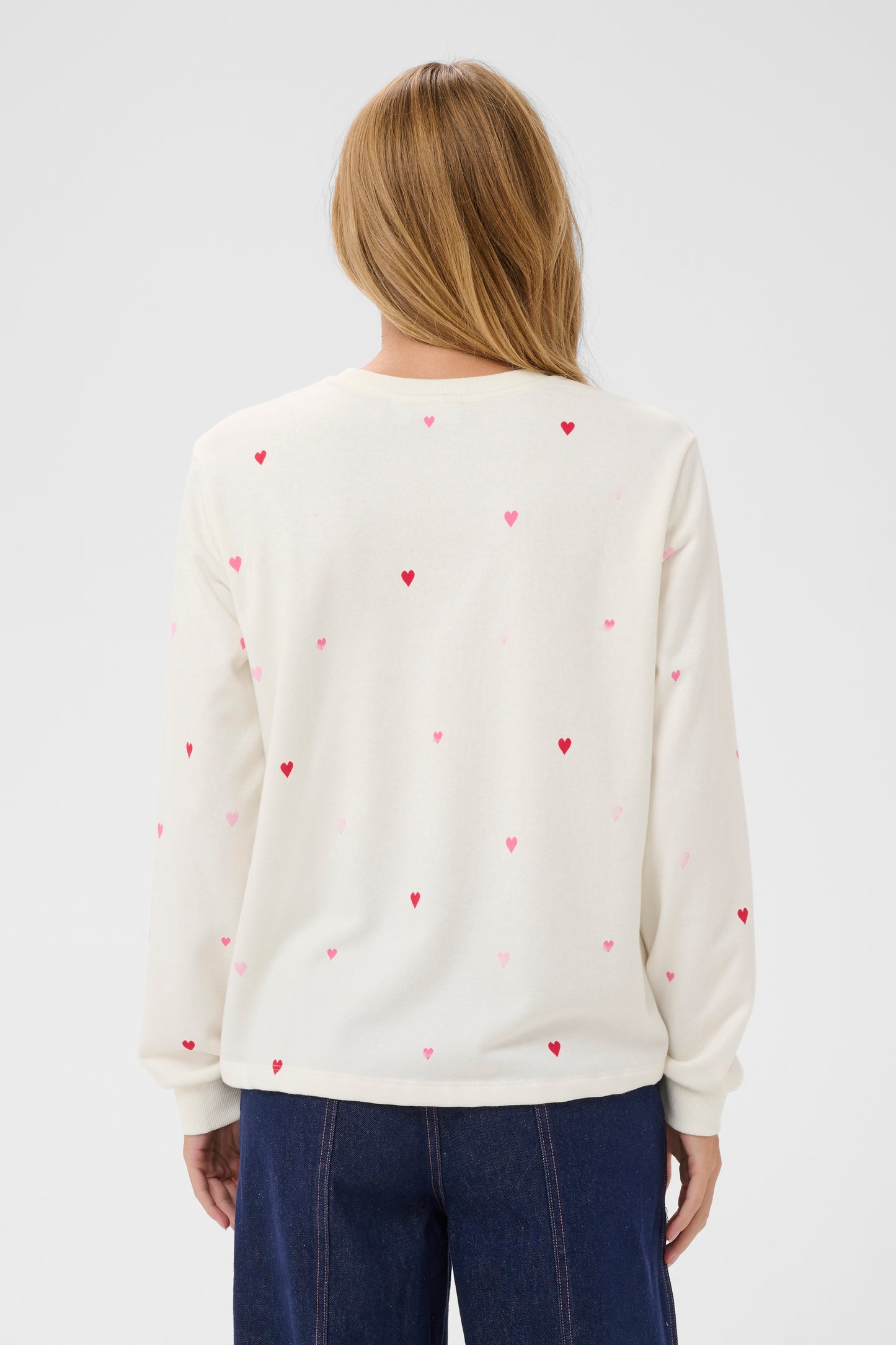 Johannie Heart Sweatshirt by Saint Tropez sweatshirt Saint Tropez