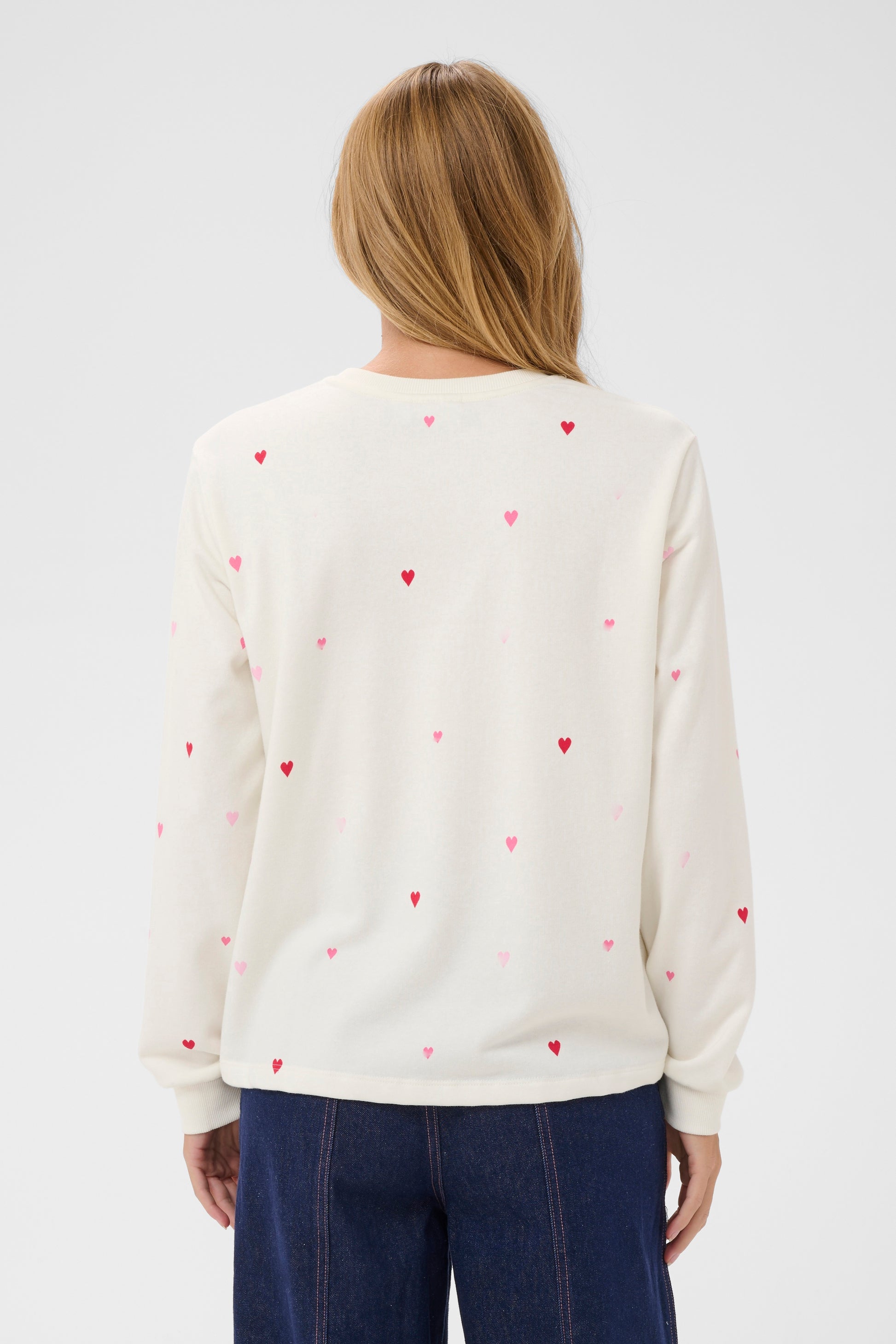 Johannie Heart Sweatshirt by Saint Tropez sweatshirt Saint Tropez