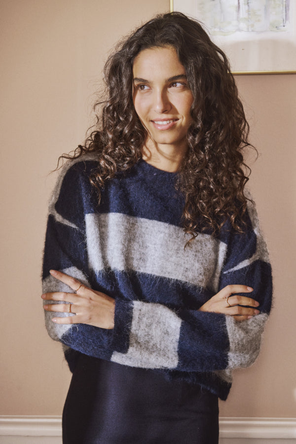 TayzieSZ Wool & Alpaca Pullover by Saint Tropez