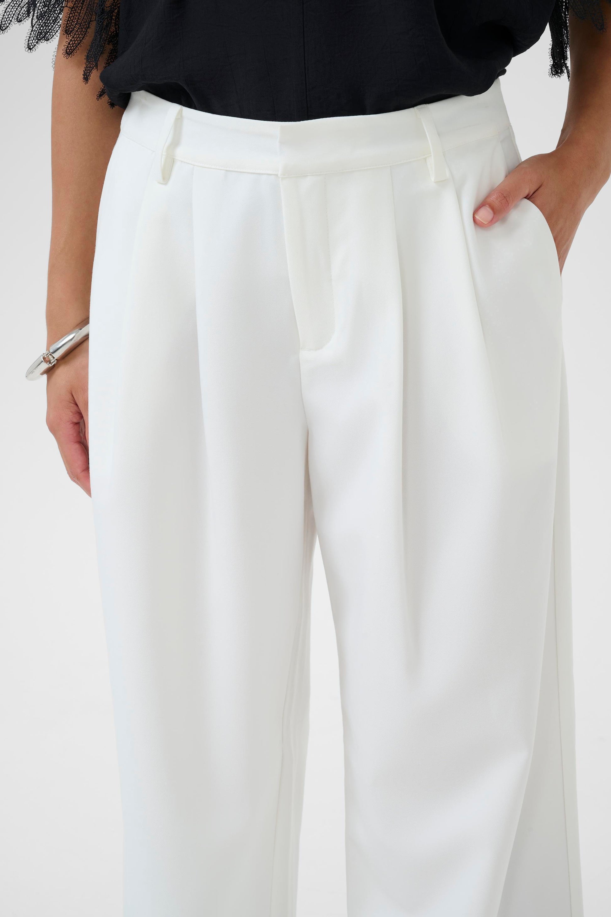 Yala Pleated Suit Pant by Culture Trouser Culture White