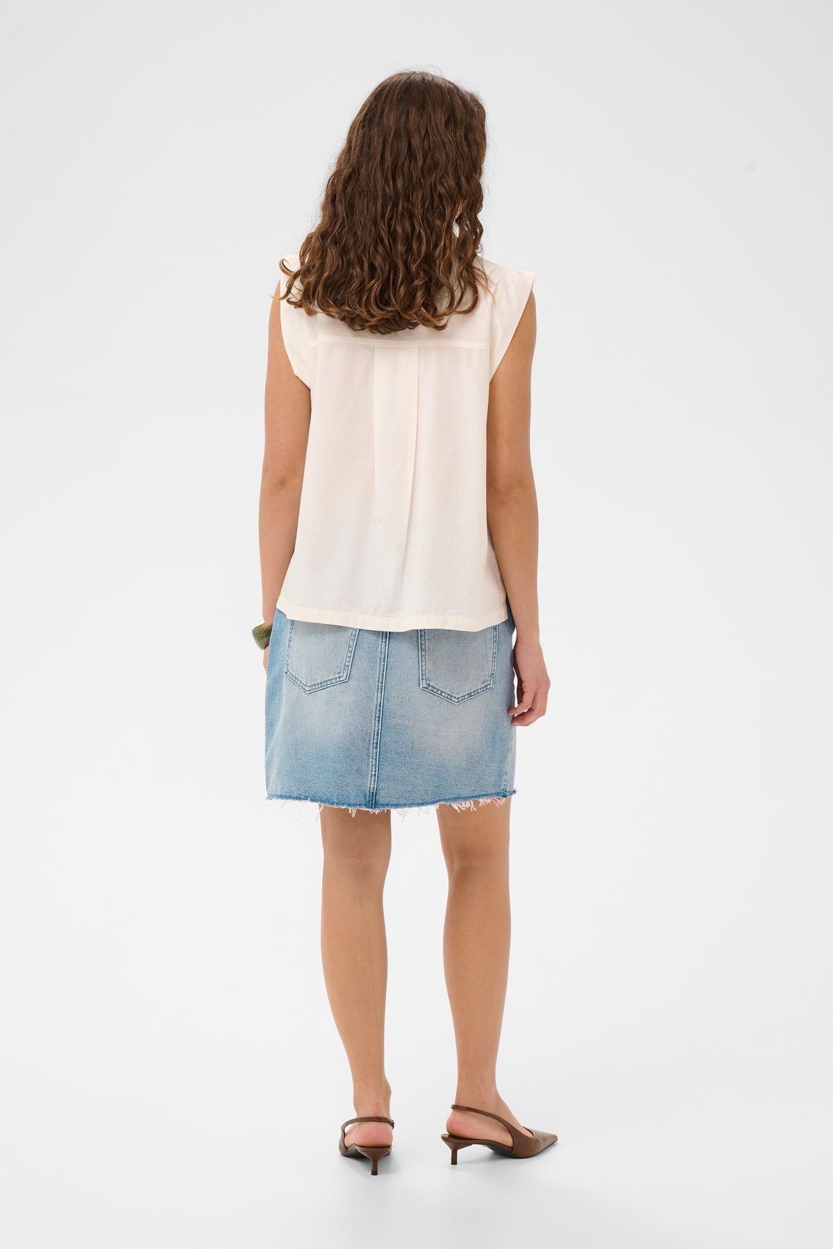 CUalvild Sleeveless Shirt by Culture Tops Culture