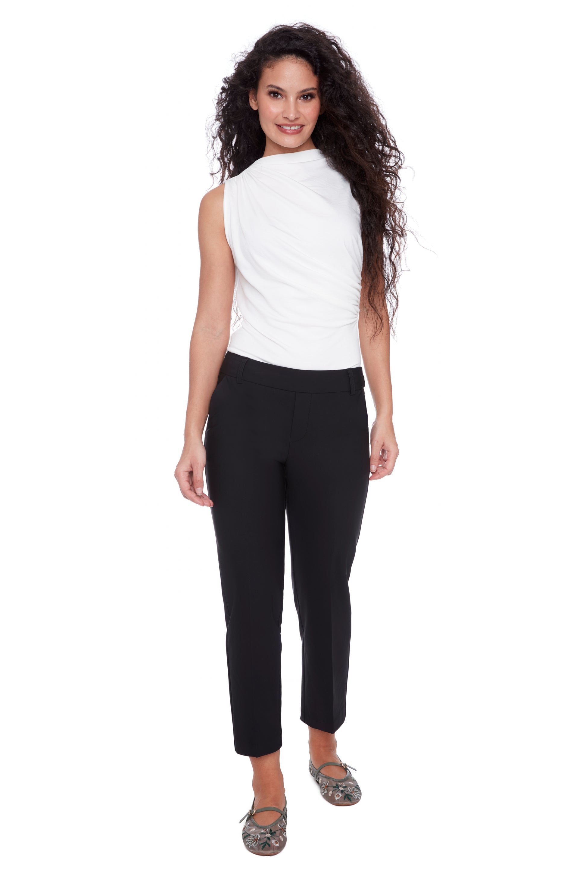 Structured Capri Pant by ILTM Trouser I Love Tyler Madison Black