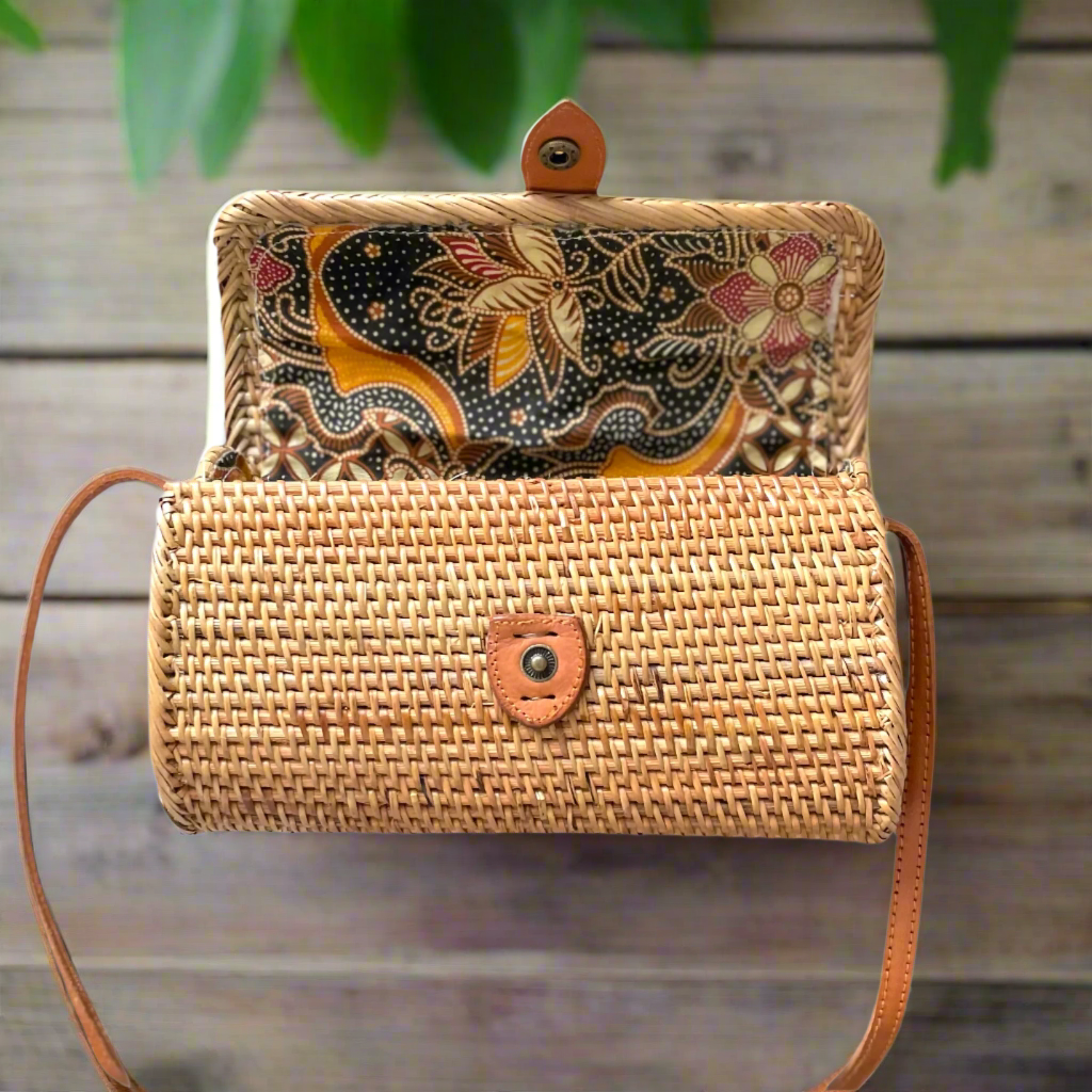 Barrel Rattan Purse - Black Purse Suzie Blue Canada