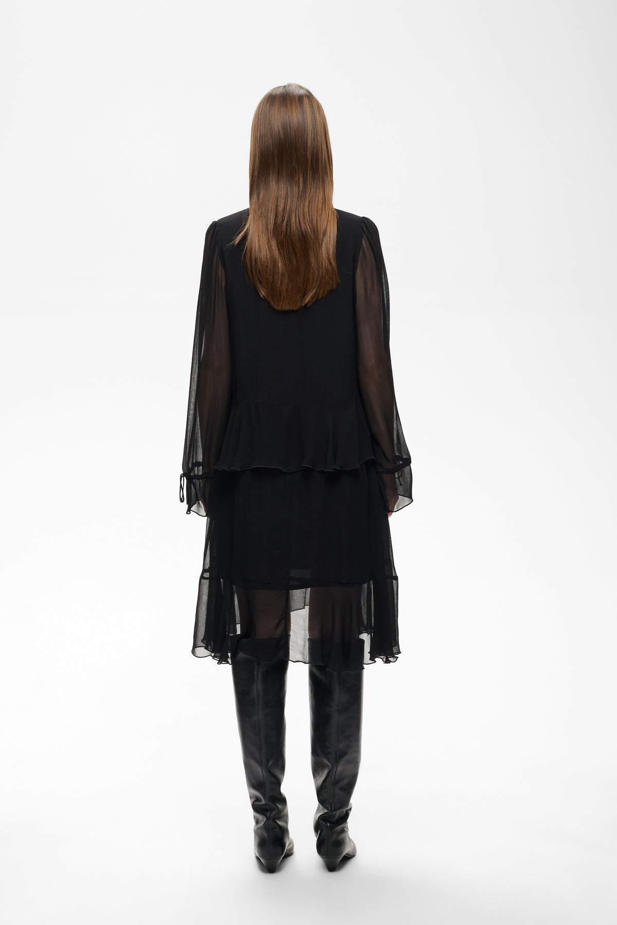 Messie Short Dress by InWear in Black — Lookbook Back (450)