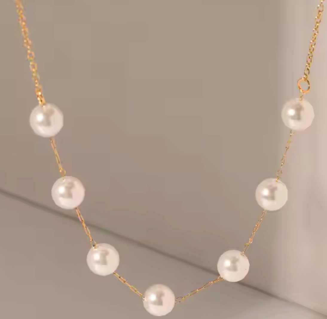 Sinann Pearl Station Necklace in 14K Gold Necklace HoopLa Style