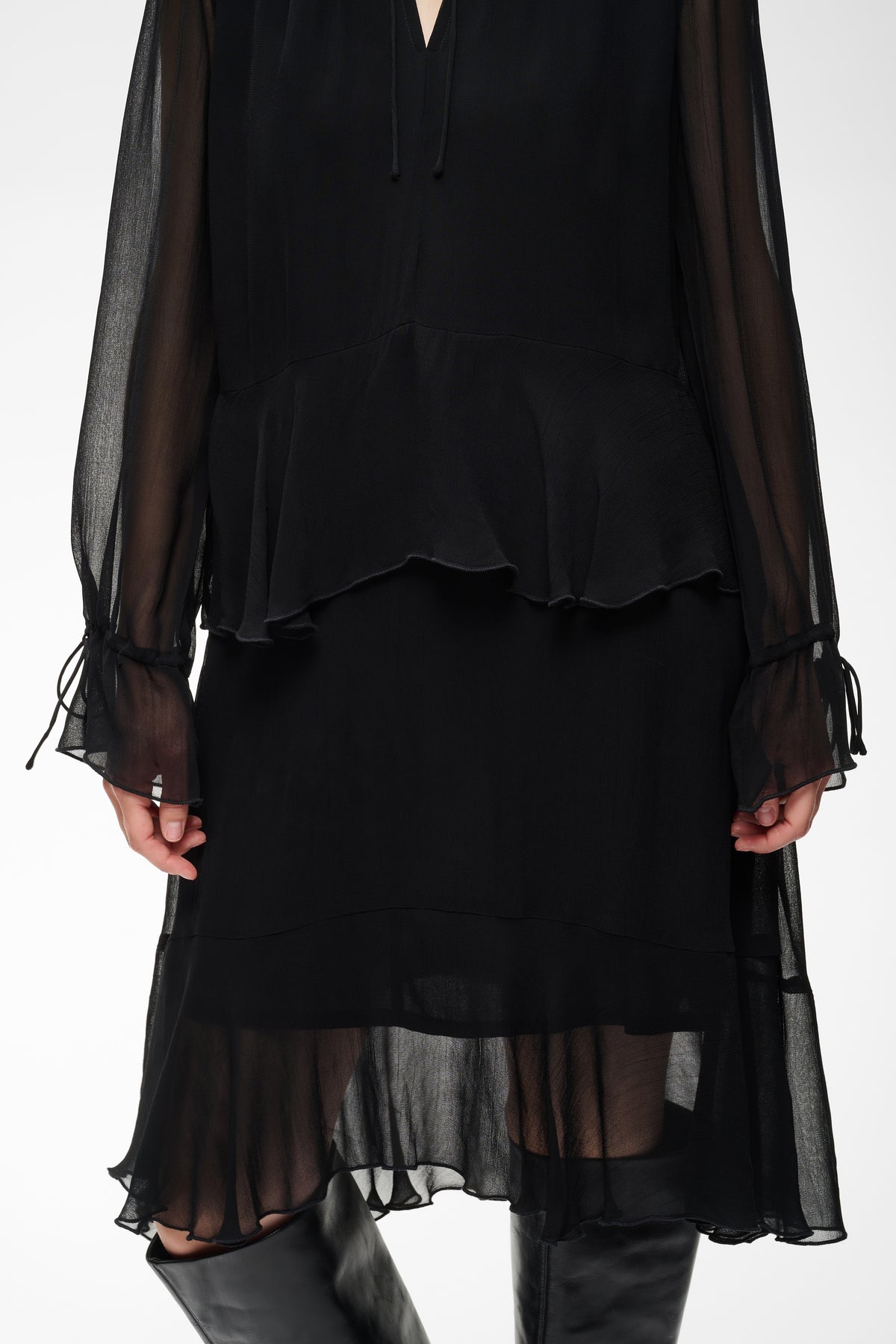 Messie Short Dress by InWear in Black — Lookbook Detail (350)