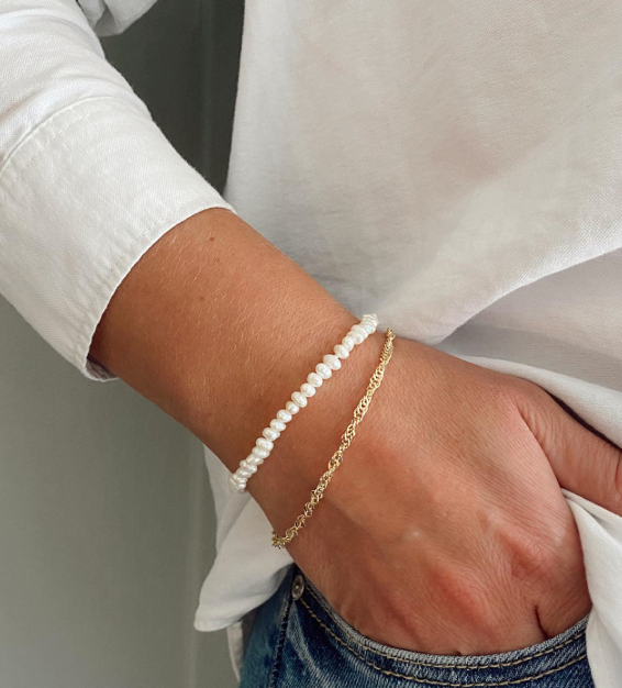 HoopLa - Luna Bloom Dainty Petite Buroque Pearl Bracelet – Steel Bracelet HoopLa
