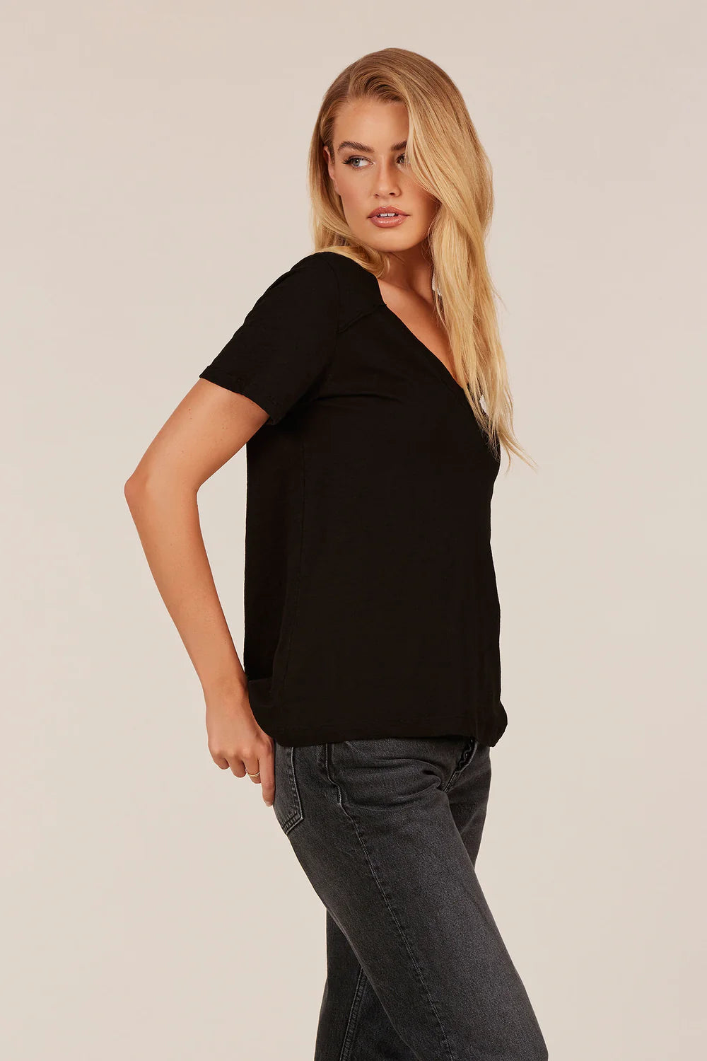 Slubbed V-Neck Tee by Bobi