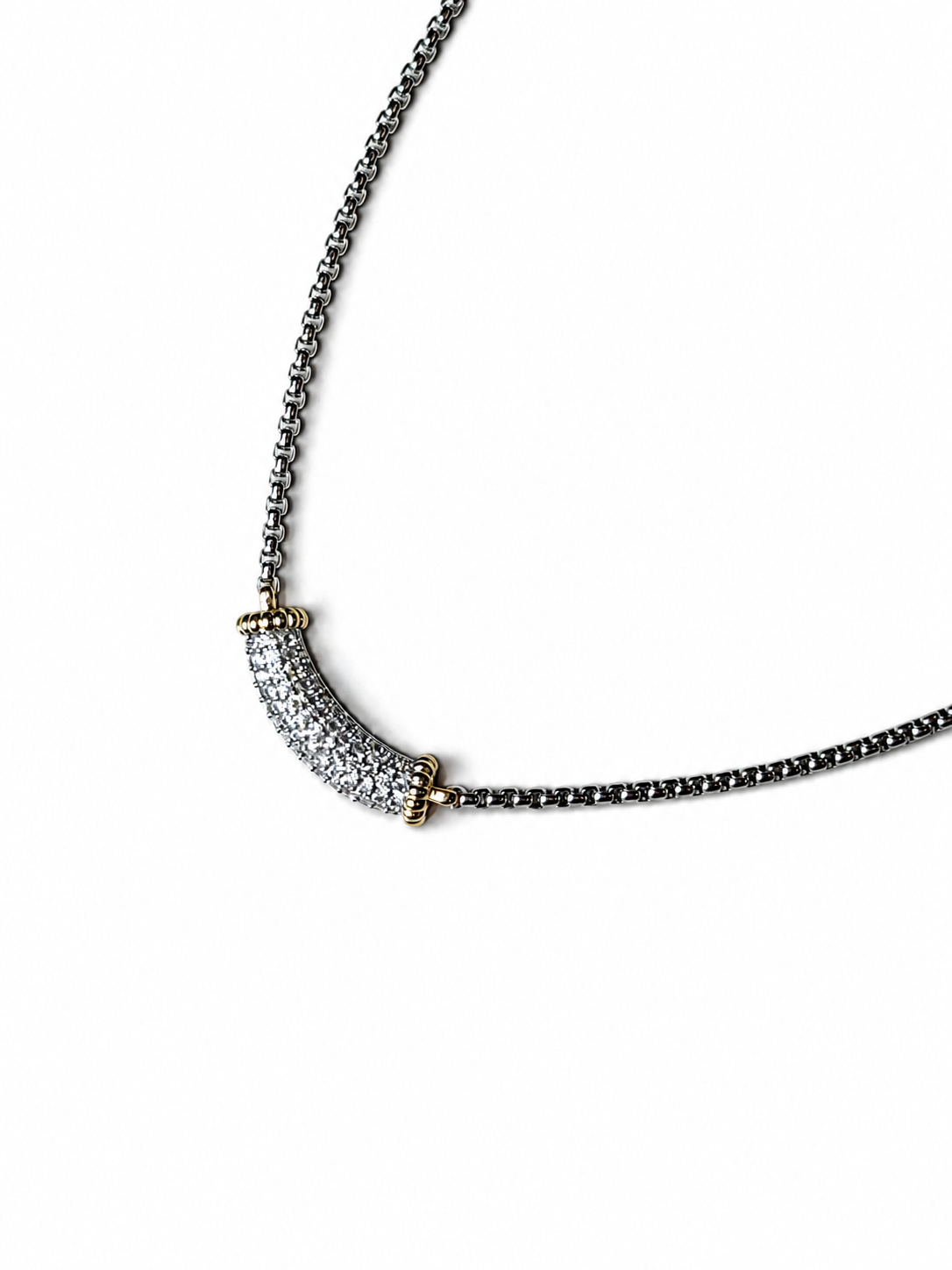 Crystal Curve Necklace Necklace King of Glitz