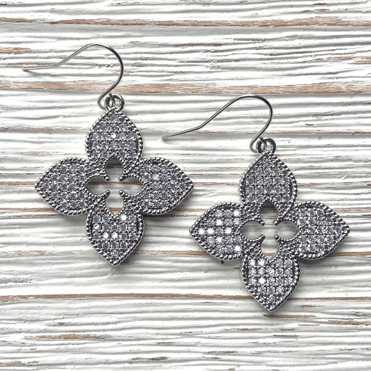 Clover Design Earrings by VB&CO Jewelry VB&CO DESIGNS HANDMADE JEWELRY