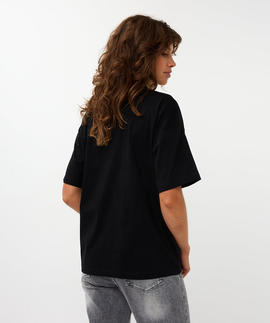 Pret-A-Porter T-shirt by EsQualo EsQualo